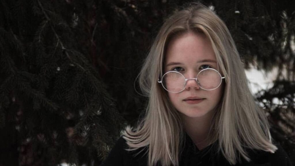 MaryLovely’s Amateur Webcam Model Adventures