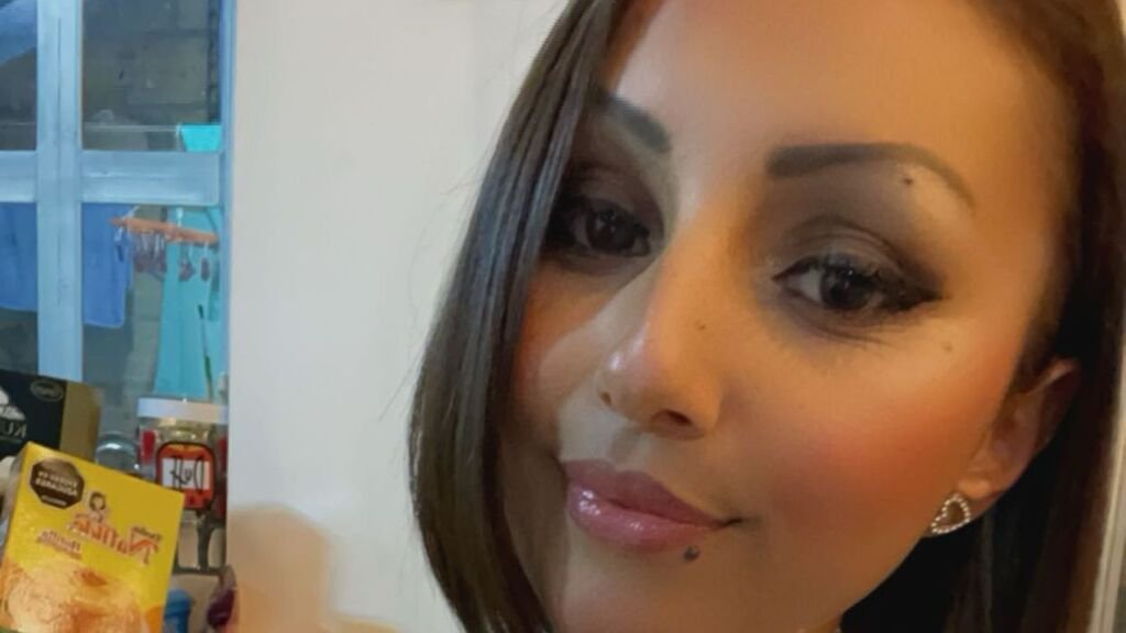 NatalieKeneti's Amateur Webcam Model Adventures NatalieKeneti’s Amateur Webcam Model Adventures