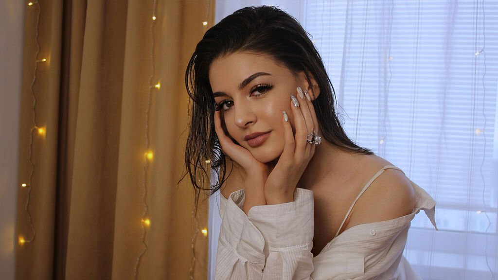 CamModels, Amateur Vixens, and XXX Stars