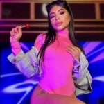 pauletteveggas amateur webcam model adventures