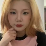 qararebekas amateur webcam model adventures