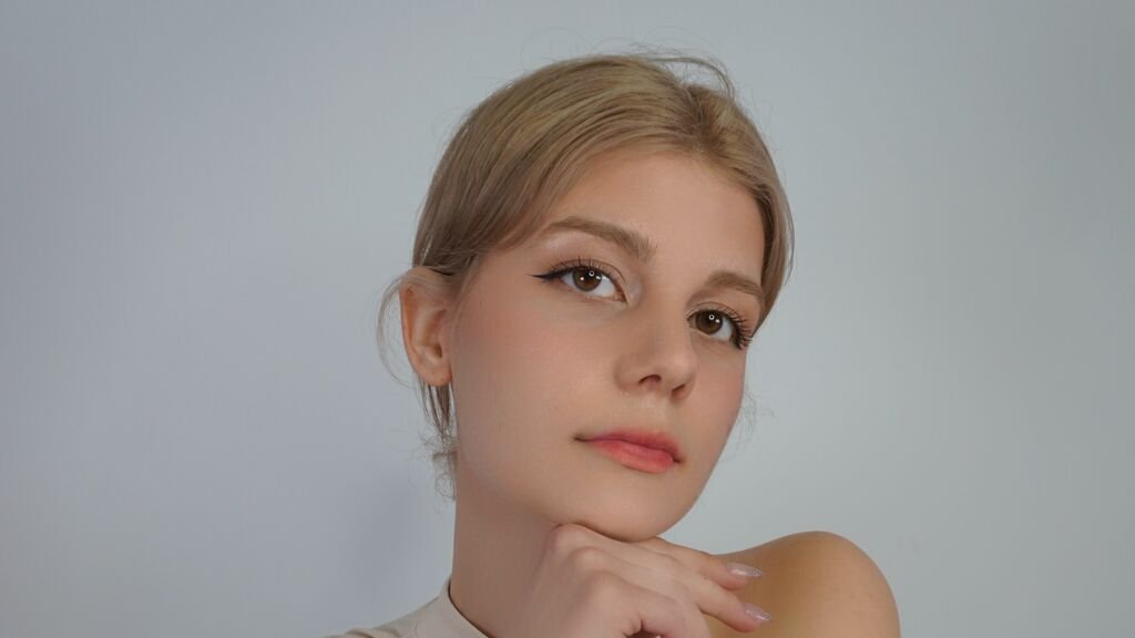 RegenaLueckings Live Lens RegenaLueckings Live Lens