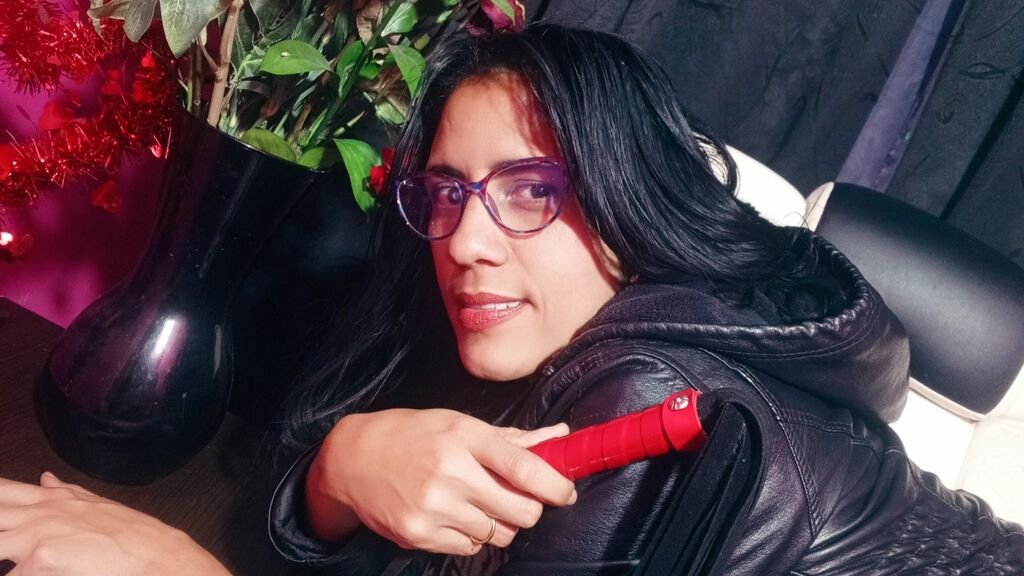 Samantha's Amateur Webcam Model Adventures Samantha’s Amateur Webcam Model Adventures