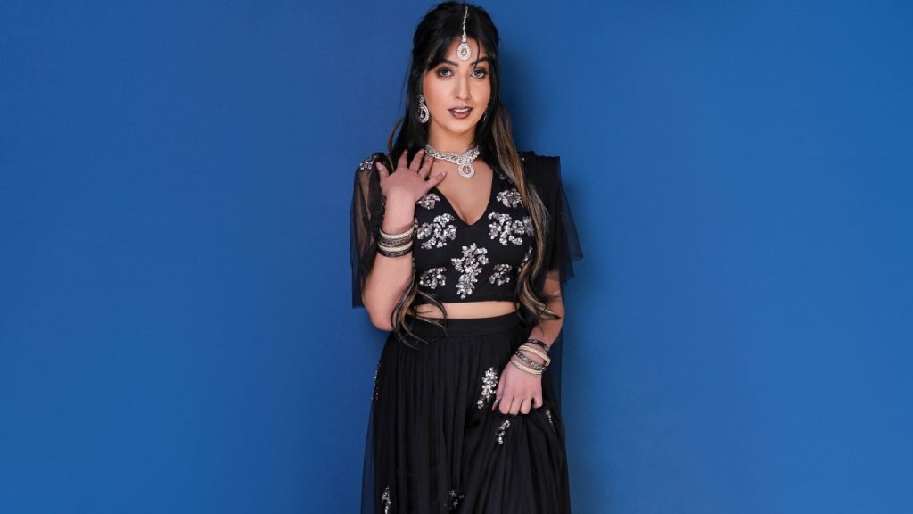 Sari, Soaked & Sizzling