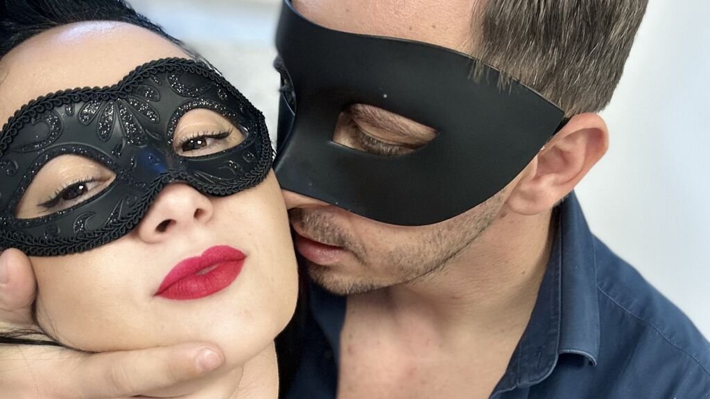 SelenaMatteos Pixelated Playground