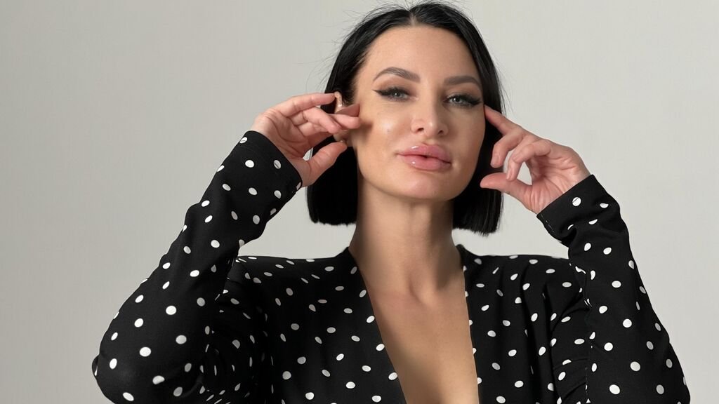 SherTeron's Amateur Webcam Model Adventures SherTeron’s Amateur Webcam Model Adventures