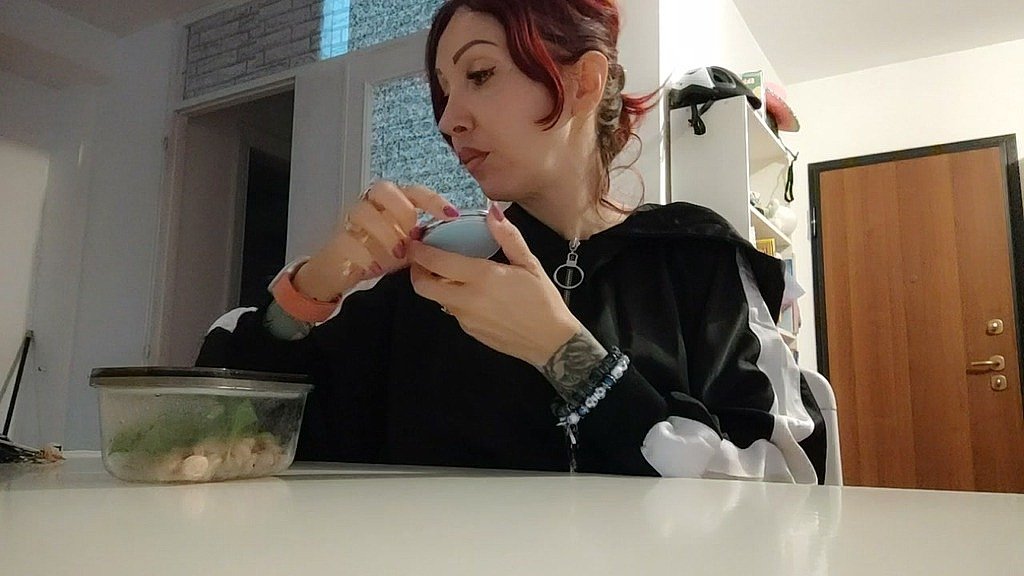 Shrimp & Burps: A Culinary Comedy