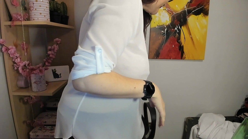 Soothing Streams: Immersive 4K ASMR