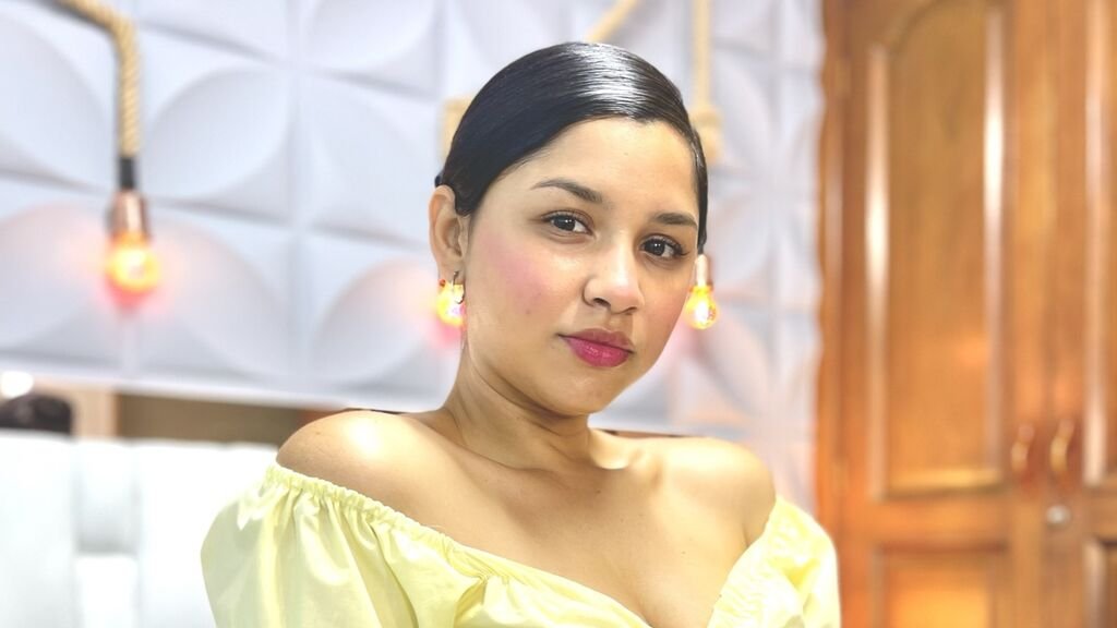 Sure, here’s a unique blog title for an amateur webcam model using the name “AnnKattie”: