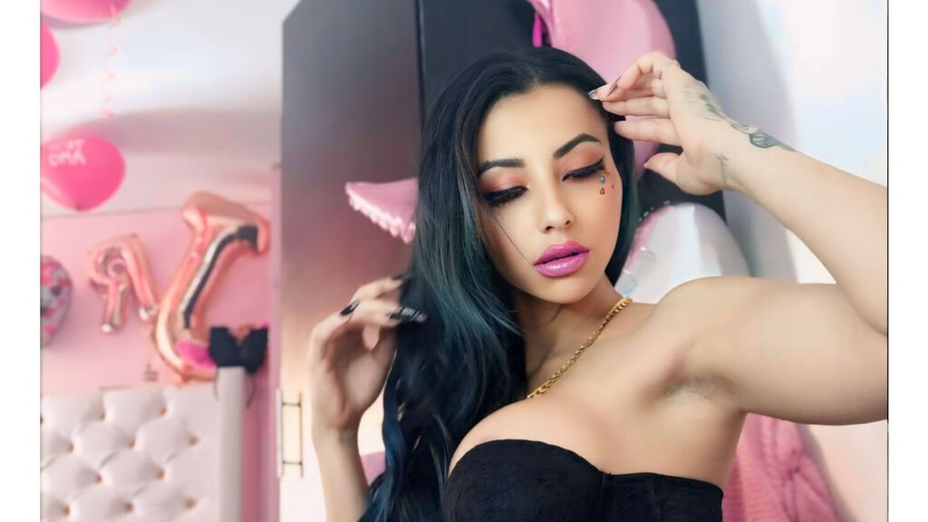 SussyJaramillo's Amateur Webcam Modeling Adventures SussyJaramillo’s Amateur Webcam Modeling Adventures