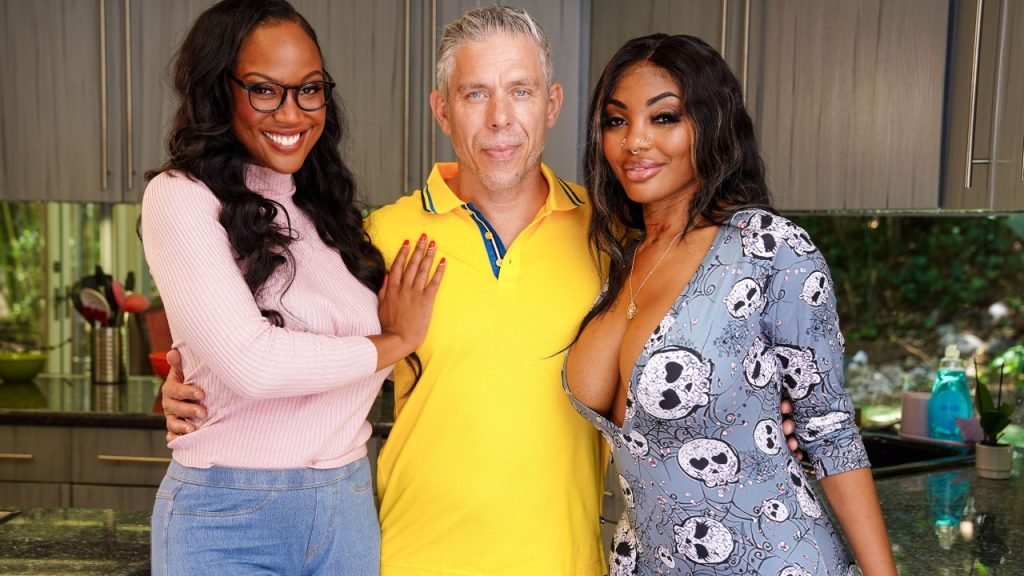 Tickle, Squirt & Anal: The Brazzers Banter Tickle, Squirt & Anal: The Brazzers Banter