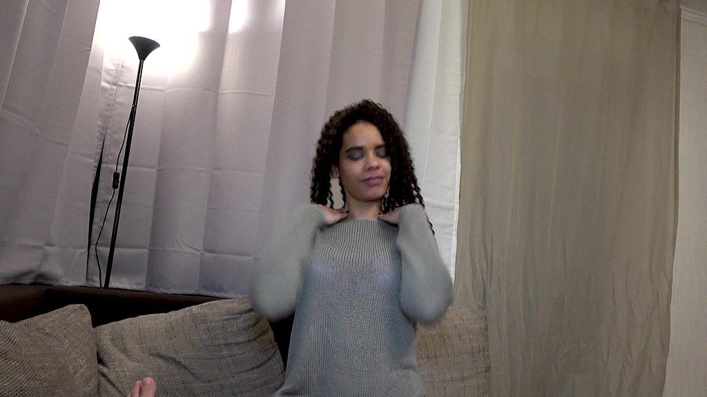 Unprotected Ebony Girl's Risky Request