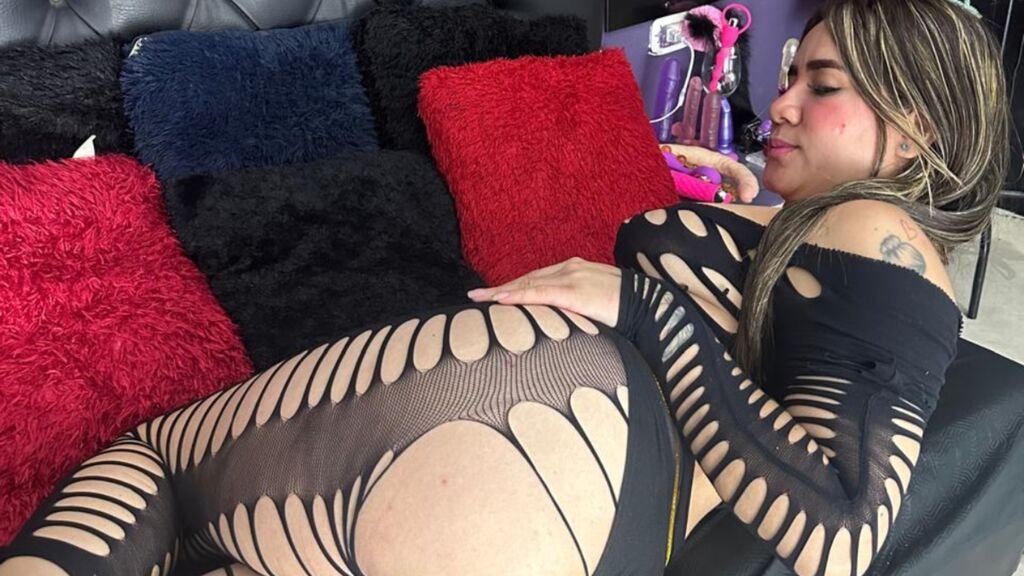 VenusLagns: My Cam, My Cosmos VenusLagns: My Cam, My Cosmos