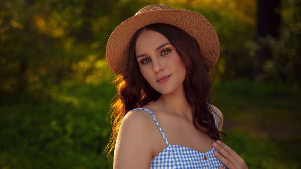 VickyLime's Amateur Webcam Model Adventures VickyLime’s Amateur Webcam Model Adventures