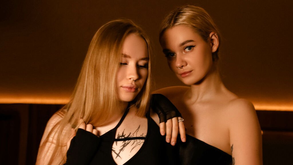 Vienadiaz Amateur Webcam Model Shares Her Passion Vienadiaz Amateur Webcam Model Shares Her Passion